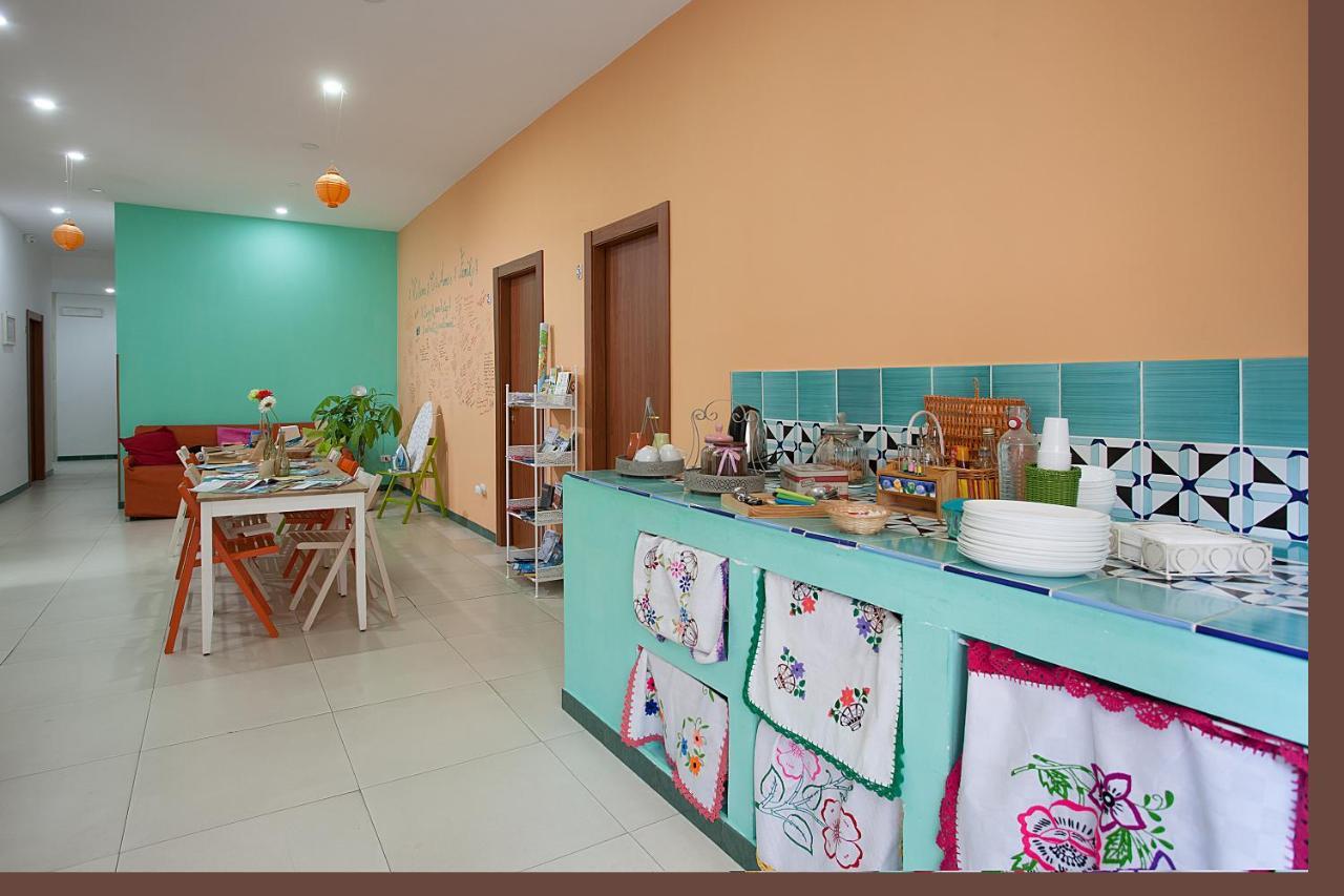 B&B Anna'S Family Terrace Napoli Dış mekan fotoğraf